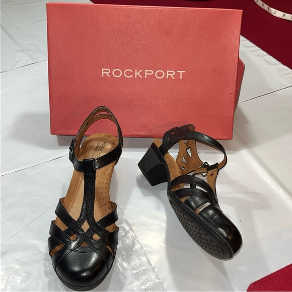 NEW Rockport Cobb Hill Women's 8.5M Aubrey Black Strappy Sandals Low Heel Buckle - Picture 9 of 13